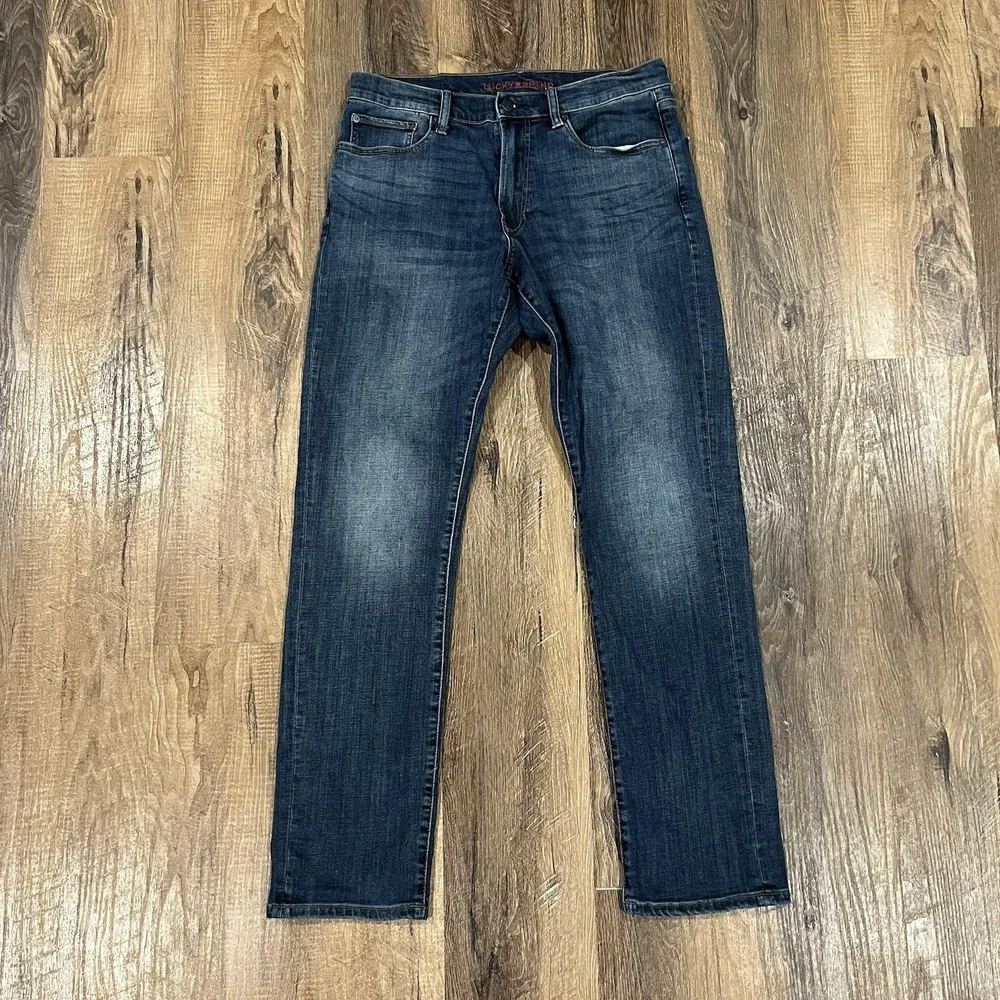 Lucky Brand 410 Men's Athletic Straight Blue Jeans 33x34